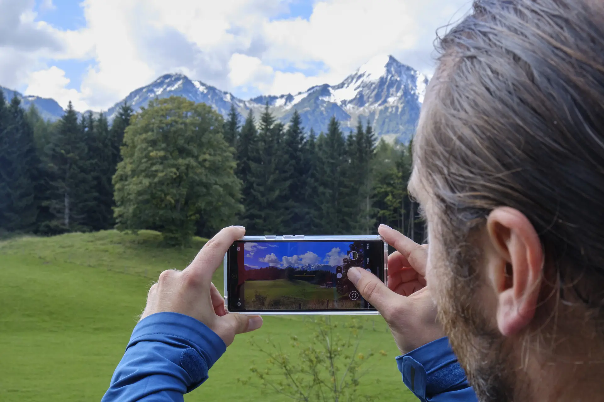 Hallo ich bin das ALT beim BFSG-Bild | © BFSG-Bild mit Alt und mit Title